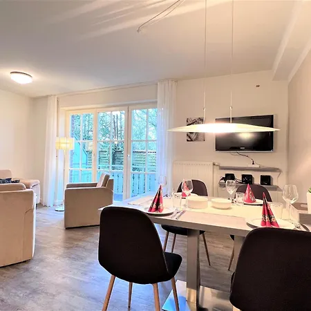 Apartmenthaus Am Nordseestrand Whg 4 An Der Rennweide 1b, 75qm Apartamento Dangast
